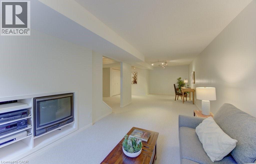 60 Allen Street W Unit# 7, Waterloo, Ontario  N2L 6H5 - Photo 32 - 40841788