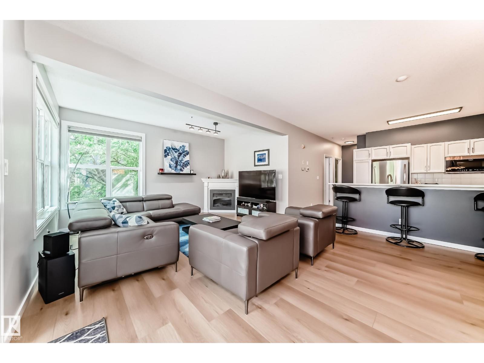 #303 9828 112 St NW, Edmonton, Alberta  T5K 1L4 - Photo 6 - E4480708