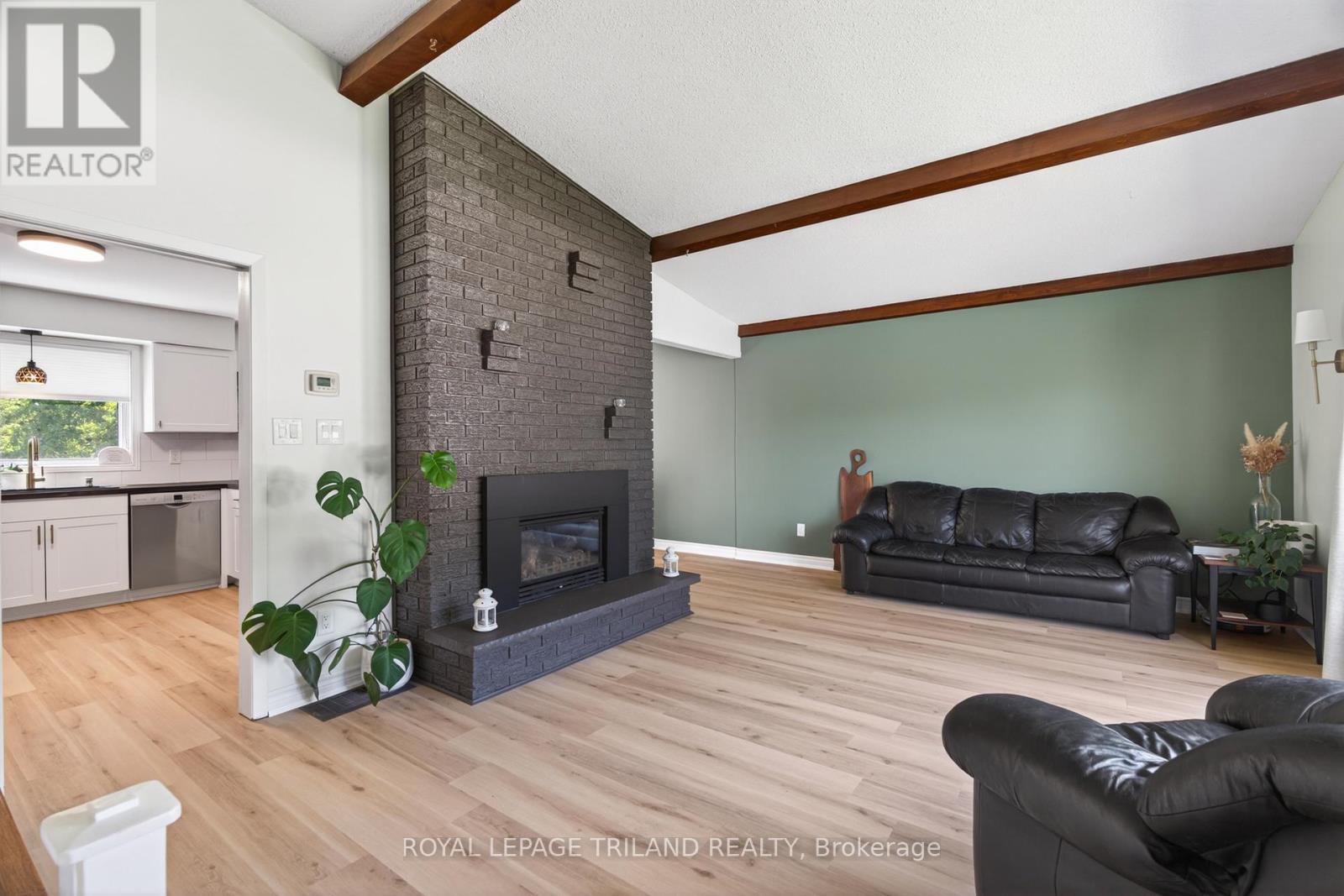 496 Thames Street, Plympton-Wyoming, Ontario  N0N 1T0 - Photo 14 - X13414132