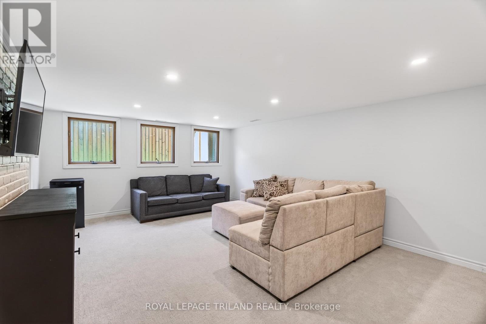 496 Thames Street, Plympton-Wyoming, Ontario  N0N 1T0 - Photo 32 - X13414132