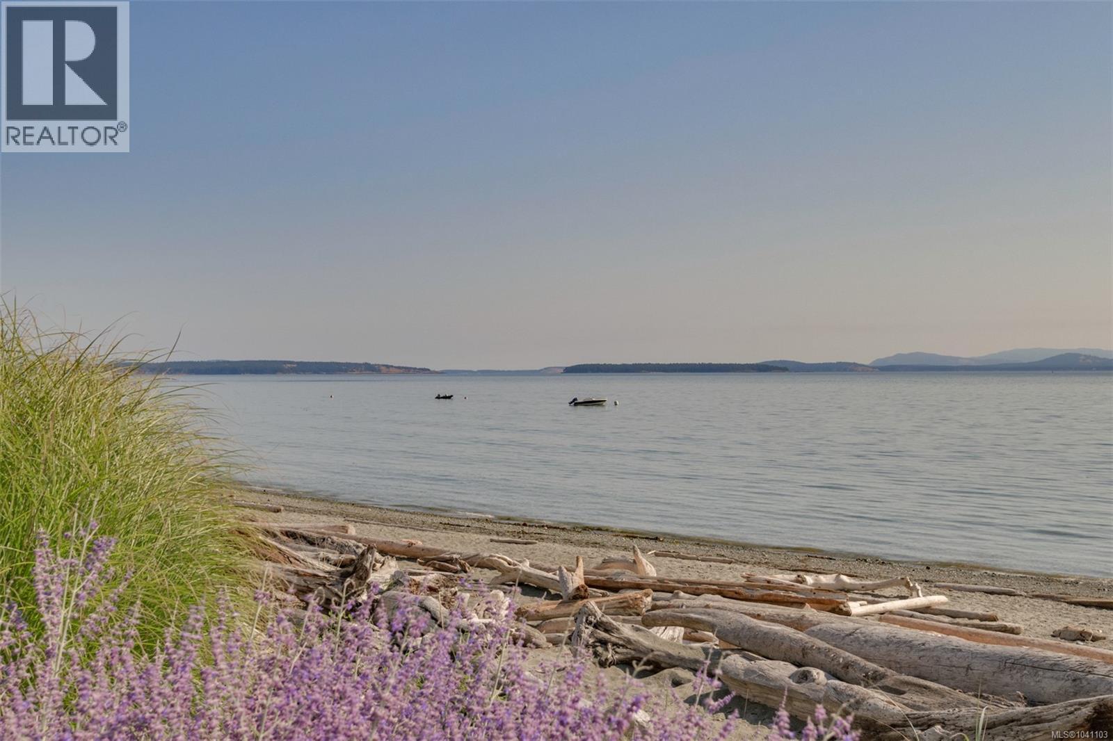 5097 Cordova Bay Rd, Saanich, British Columbia  V8Y 2K1 - Photo 30 - 1041103