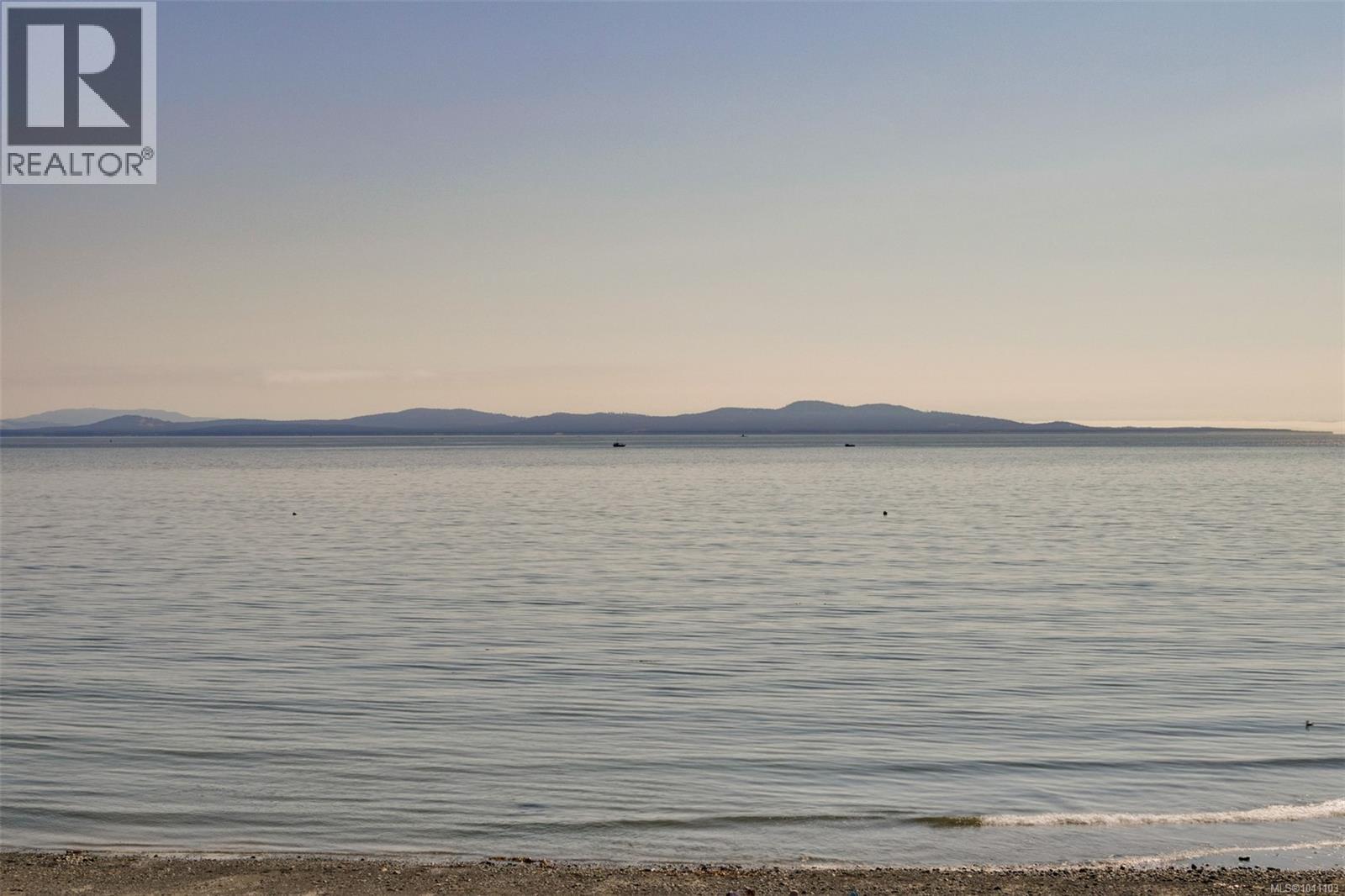 5097 Cordova Bay Rd, Saanich, British Columbia  V8Y 2K1 - Photo 46 - 1041103