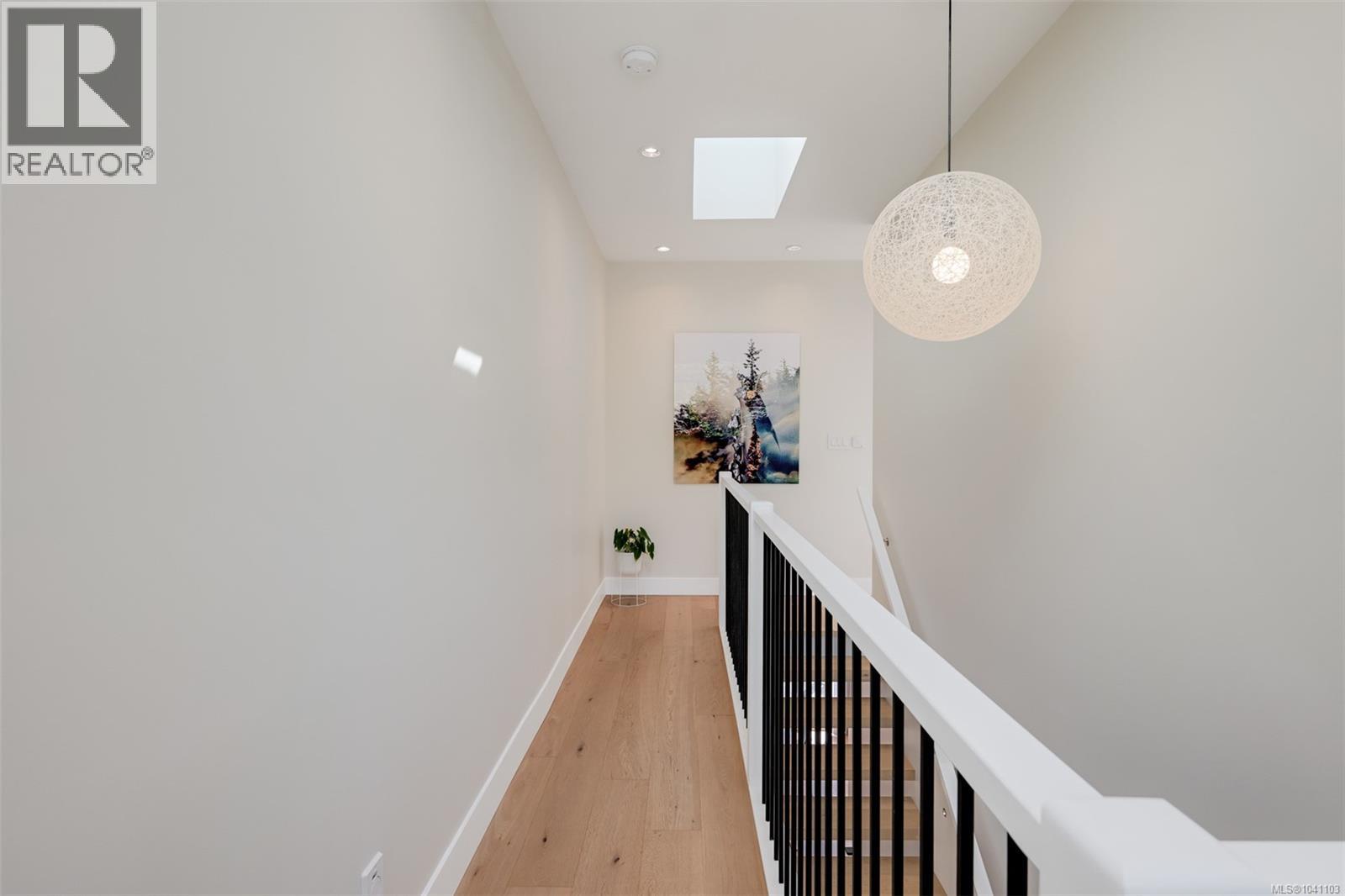 5097 Cordova Bay Rd, Saanich, British Columbia  V8Y 2K1 - Photo 47 - 1041103