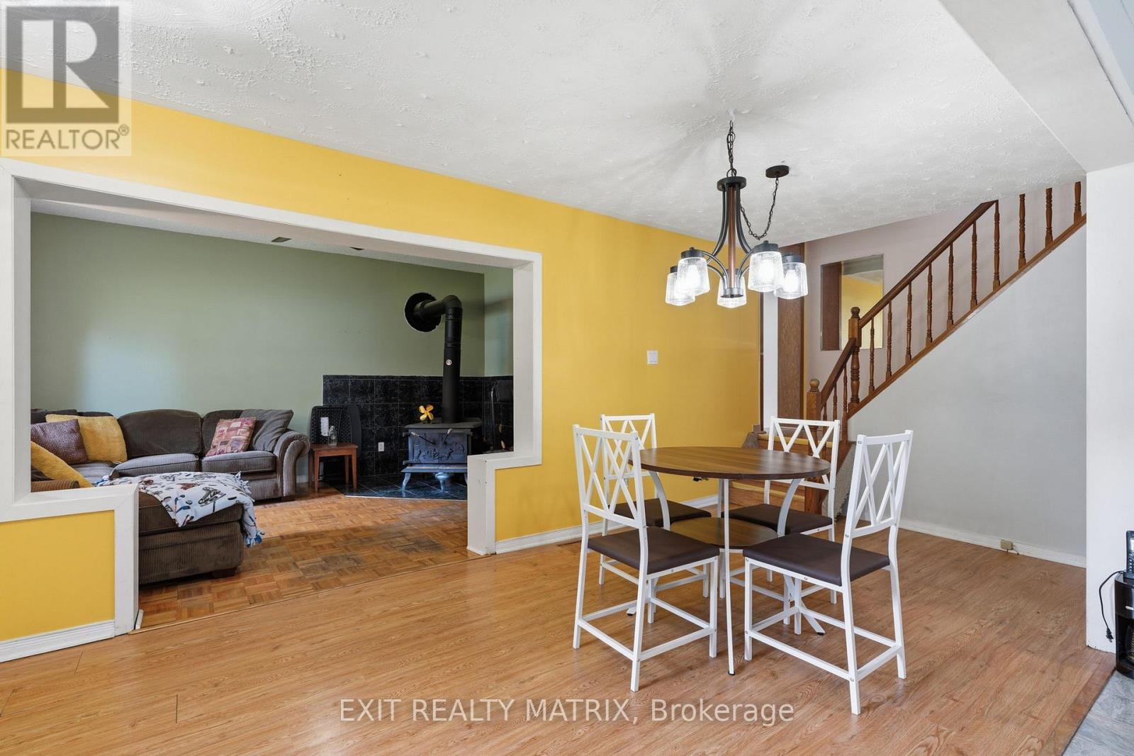 1320 St Joseph Road, Russell, Ontario  K0A 1W0 - Photo 10 - X13467600