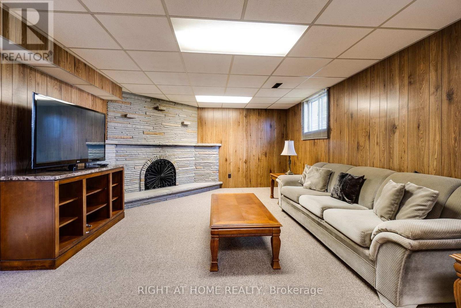 1197 Shamir Crescent, Mississauga, Ontario  L5C 1L2 - Photo 20 - W13478336