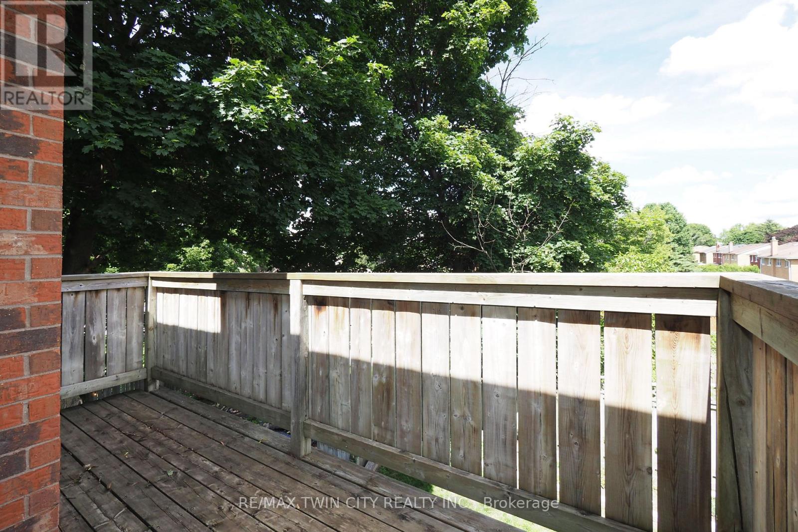 103 Belleview Avenue, Waterloo, Ontario  N2B 1G6 - Photo 30 - X13478416