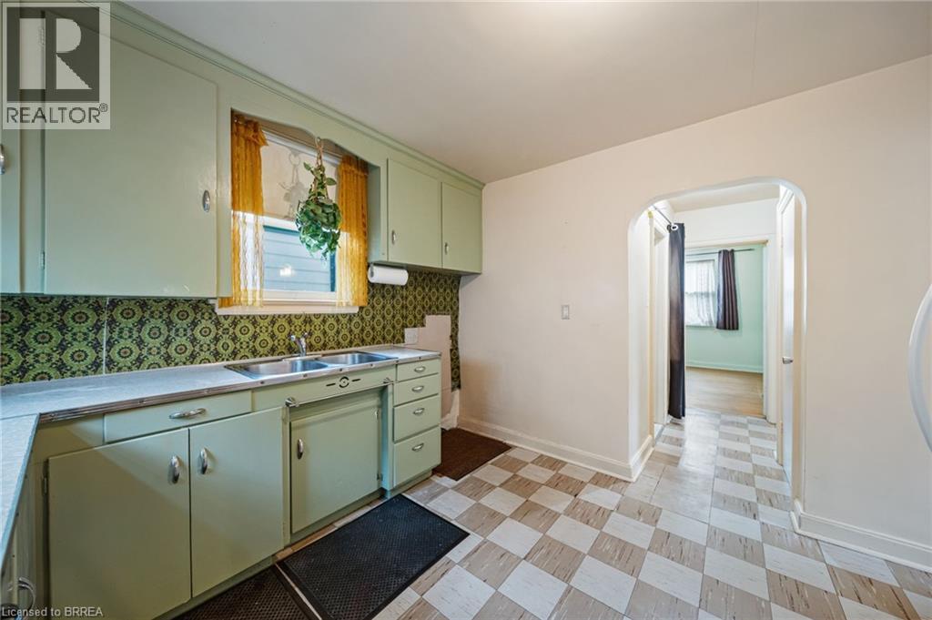 399 Marlborough Street, Brantford, Ontario  N3S 4V4 - Photo 19 - 40831576