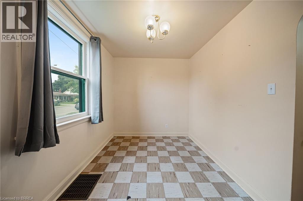 399 Marlborough Street, Brantford, Ontario  N3S 4V4 - Photo 15 - 40831576