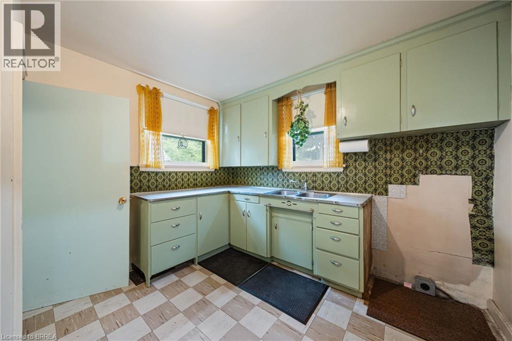 399 Marlborough Street, Brantford, Ontario  N3S 4V4 - Photo 18 - 40831576