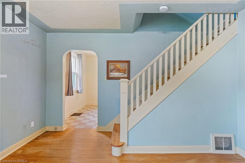 399 Marlborough Street, Brantford, Ontario  N3S 4V4 - Photo 14 - 40831576