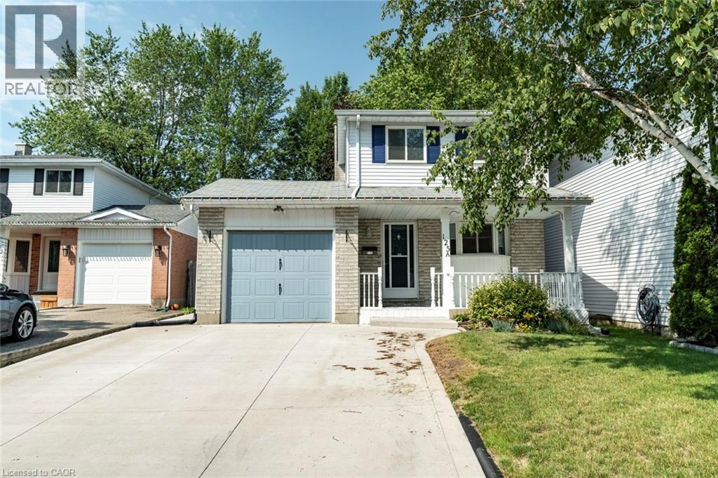 125 Cornerbrook Crescent Unit# A, Waterloo, Ontario  N2V 1L3 - Photo 1 - 40842266