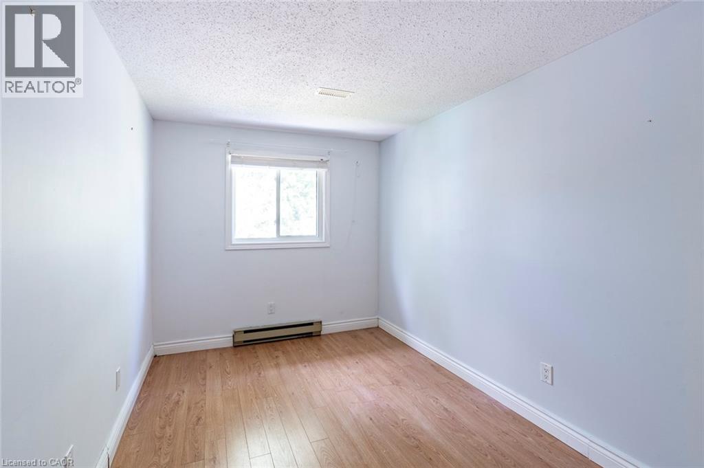 125 Cornerbrook Crescent Unit# A, Waterloo, Ontario  N2V 1L3 - Photo 15 - 40842266