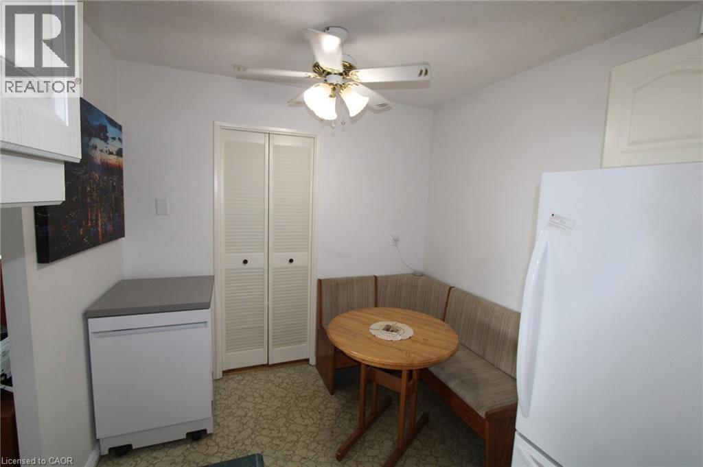 225 Harvard Place Unit# 811, Waterloo, Ontario  N2J 4H4 - Photo 13 - 40840854