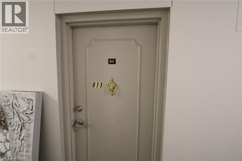 225 Harvard Place Unit# 811, Waterloo, Ontario  N2J 4H4 - Photo 5 - 40840854