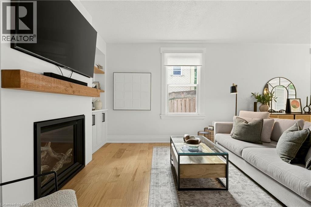 104 Gibson Street, Grimsby, Ontario  L3M 1G9 - Photo 12 - 40842024