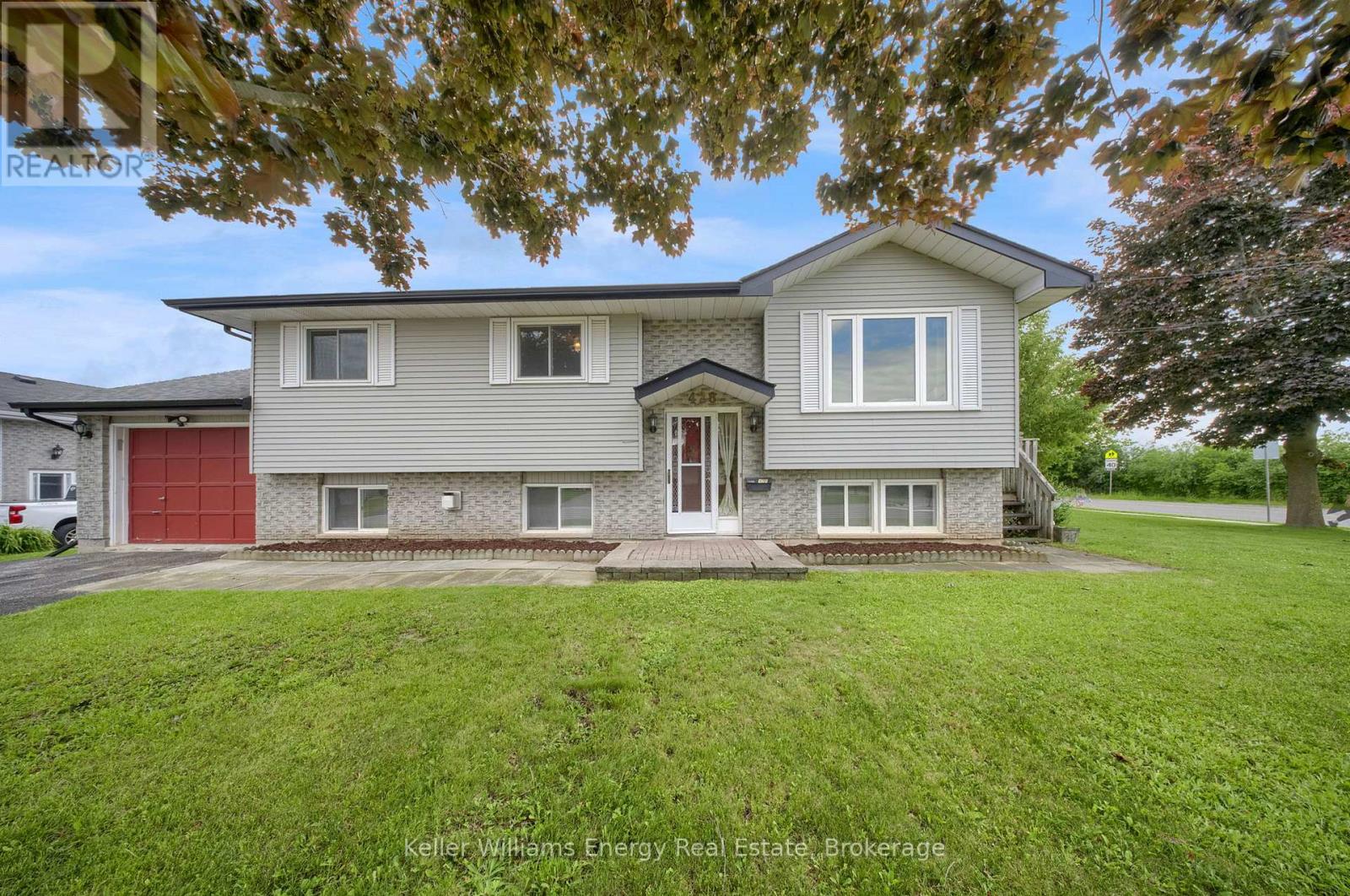 428 OTONABEE DRIVE, Peterborough, Ontario