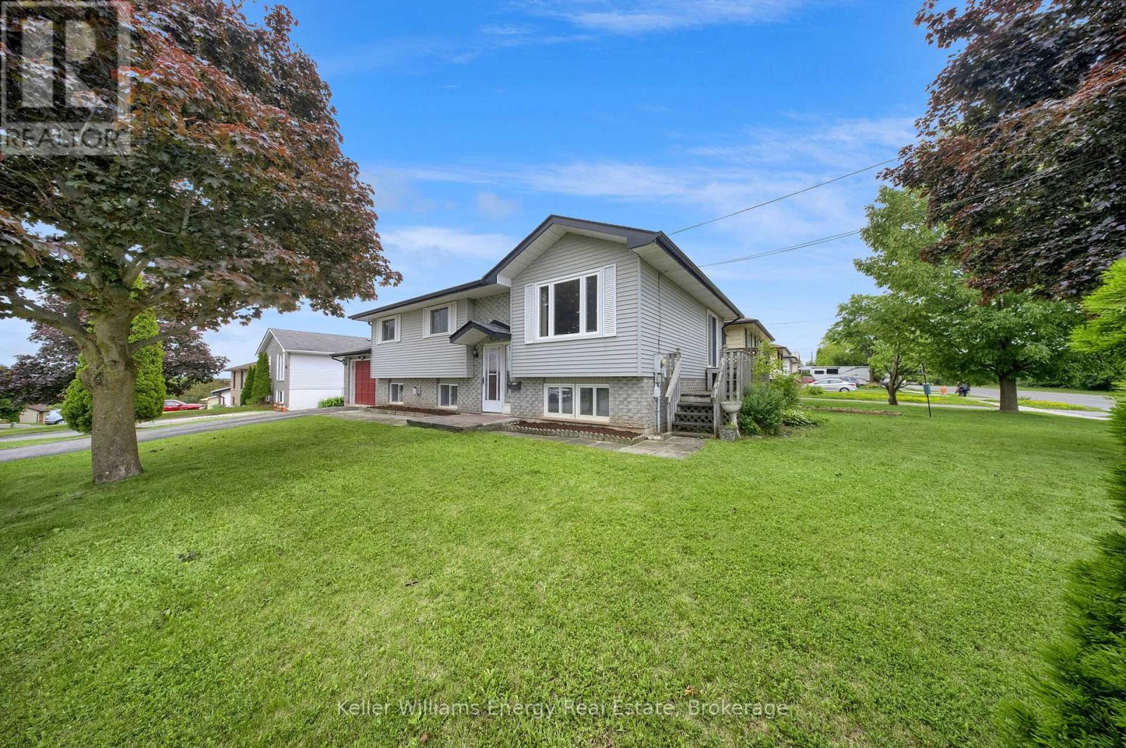 428 Otonabee Drive, Peterborough, Ontario  K9J 7R1 - Photo 4 - X13478994