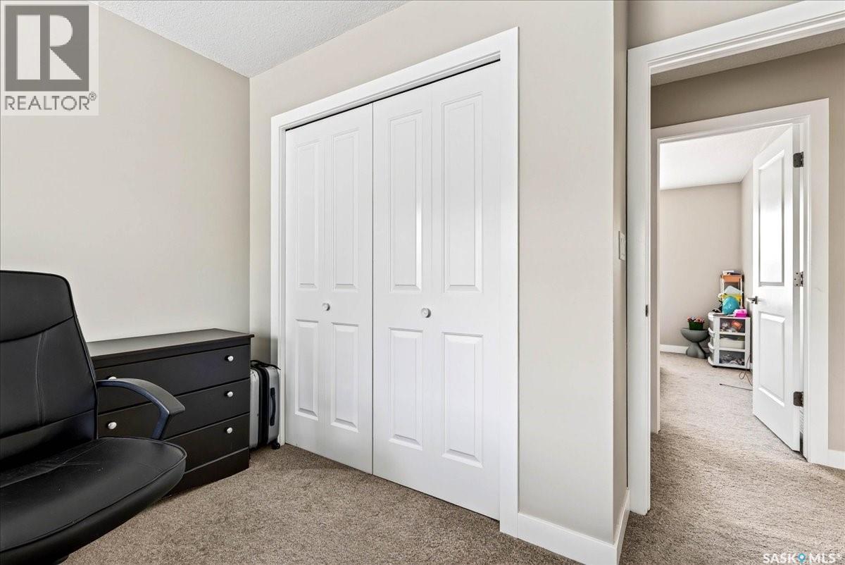 3426 Foster Bay, Regina, Saskatchewan  S4S 7C1 - Photo 35 - SK040353