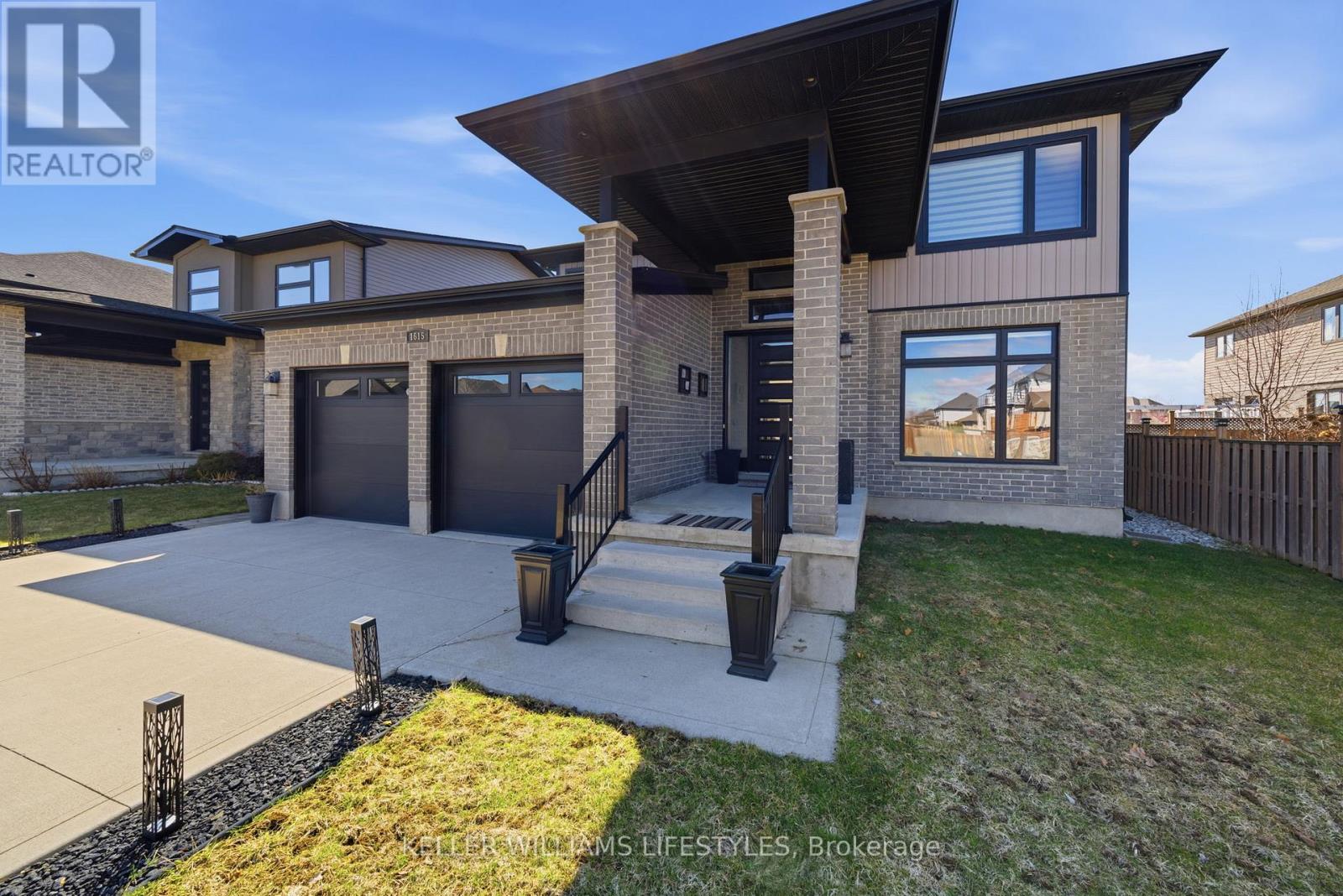 1615 Sandridge Lane, London North, Ontario  N5X 0G5 - Photo 4 - X13478914
