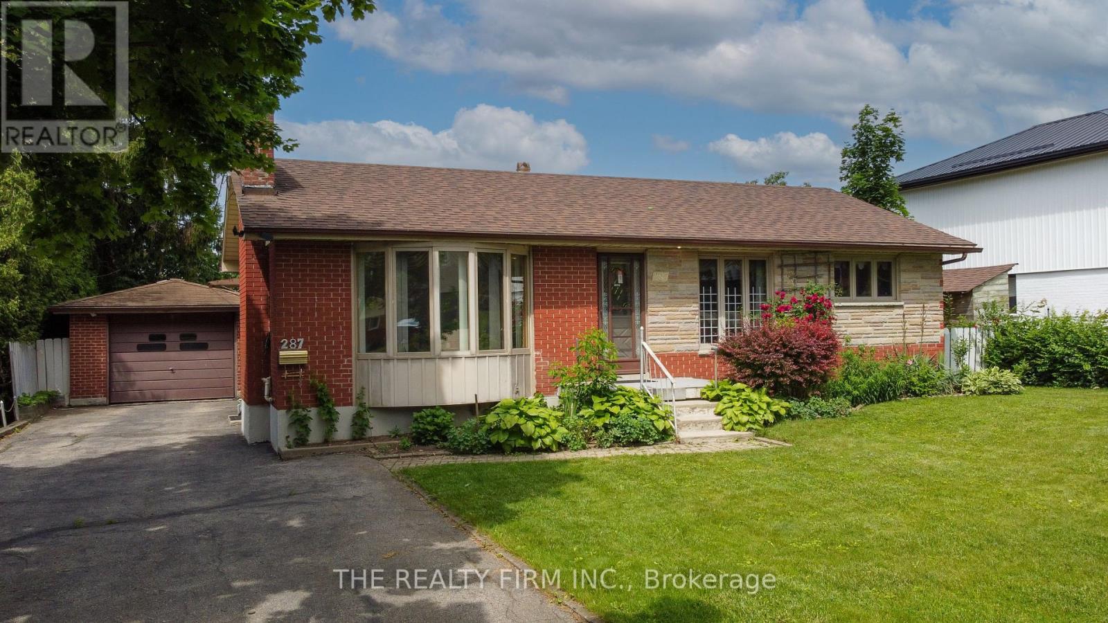 287 Panorama Crescent, London South, Ontario  N5Z 3H2 - Photo 2 - X13478972