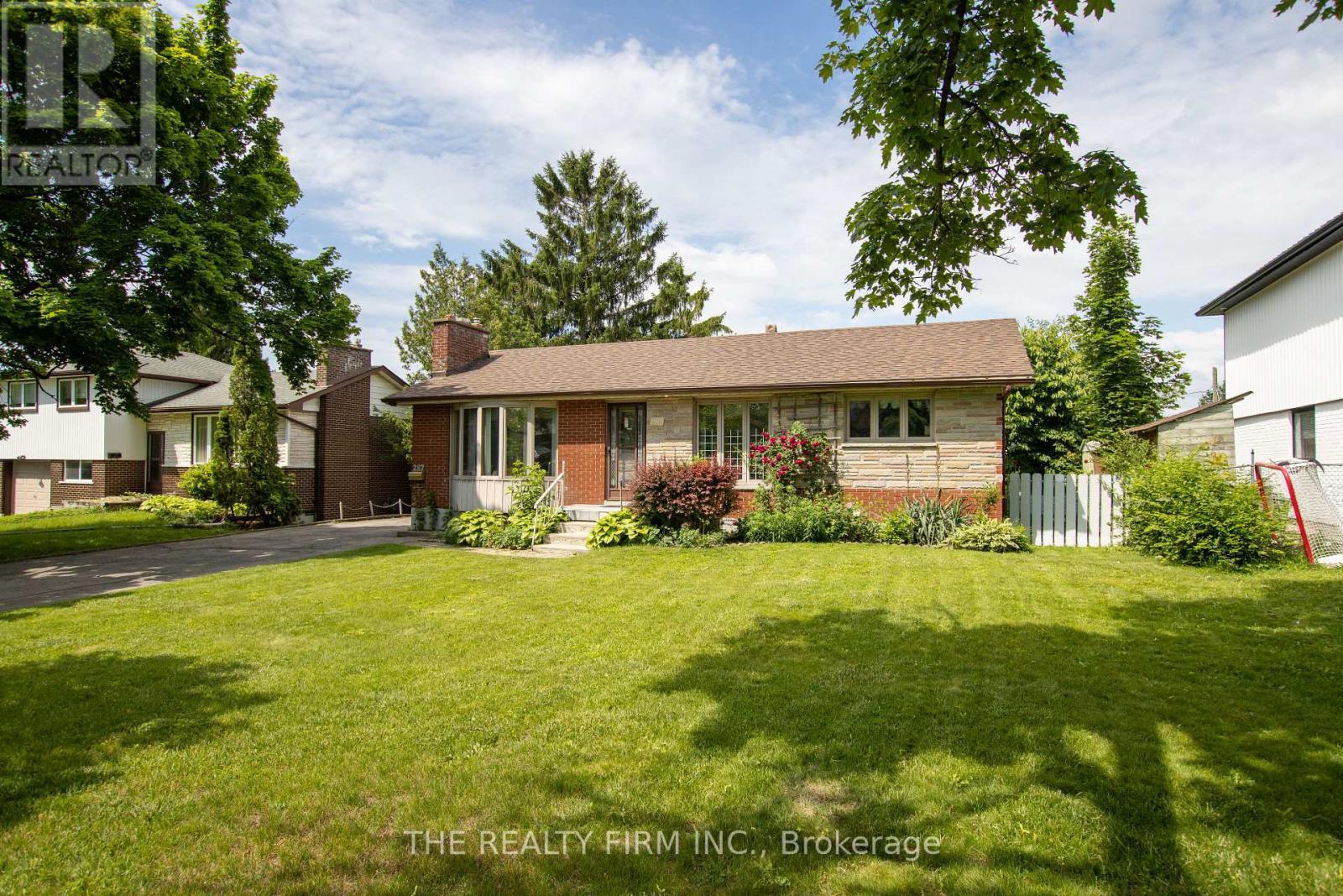 287 Panorama Crescent, London South, Ontario  N5Z 3H2 - Photo 3 - X13478972
