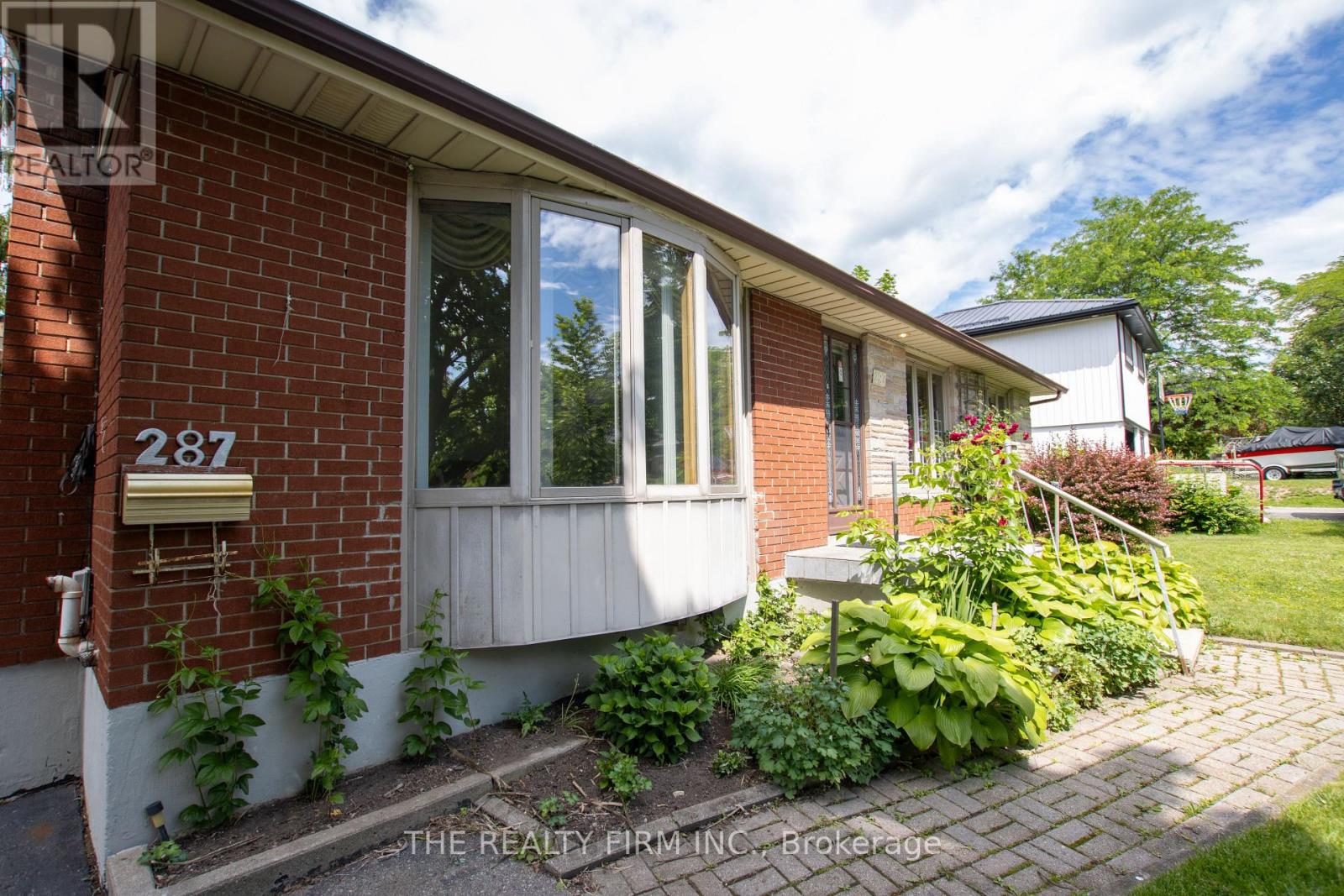 287 Panorama Crescent, London South, Ontario  N5Z 3H2 - Photo 4 - X13478972