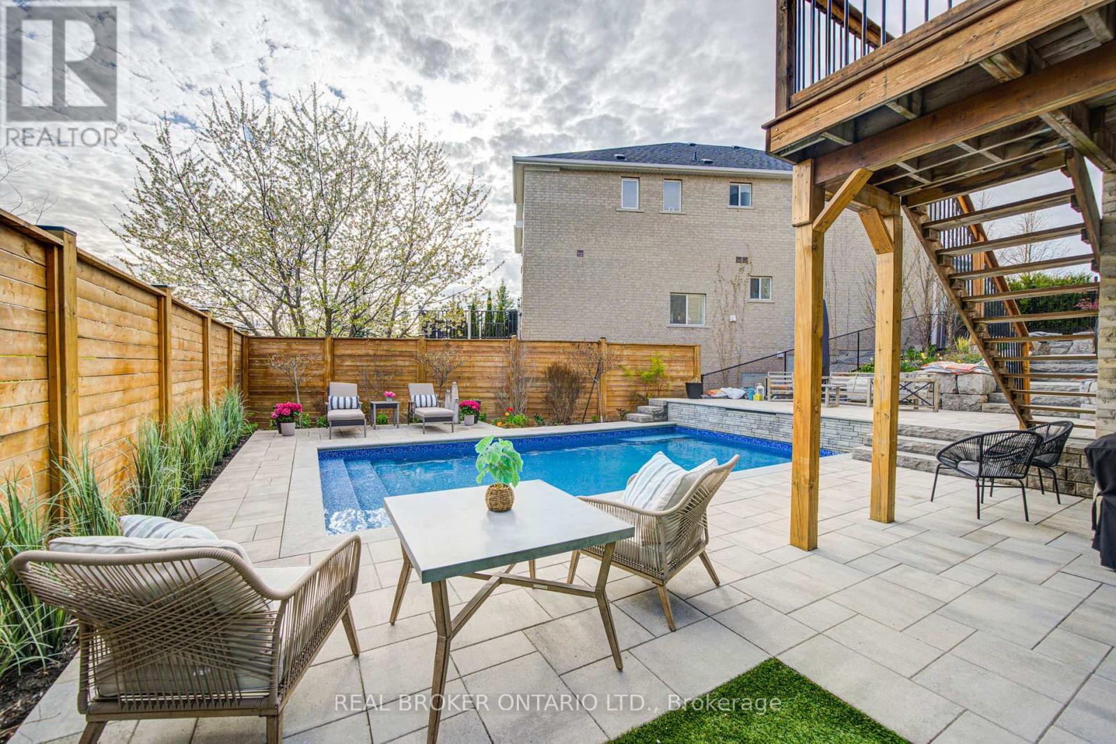 21 Mynden Way, Newmarket, Ontario  L3X 3A7 - Photo 30 - N13159768