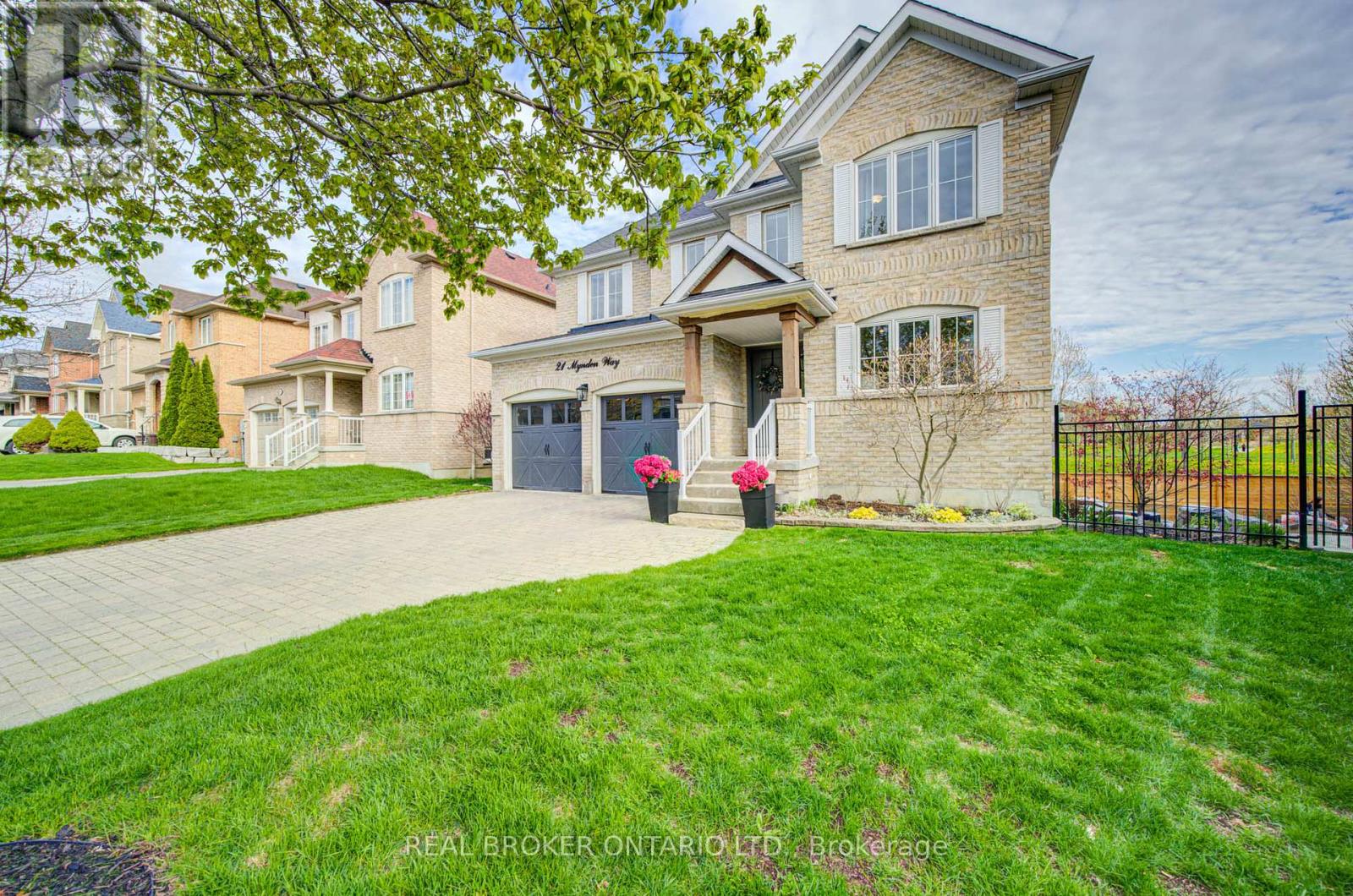 21 Mynden Way, Newmarket, Ontario  L3X 3A7 - Photo 37 - N13159768