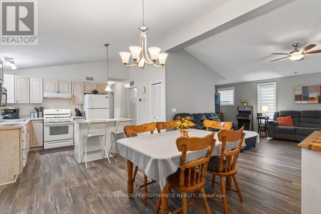 6580 Vista Patrick Private, Ottawa, Ontario  K4P 1C9 - Photo 7 - X13478942