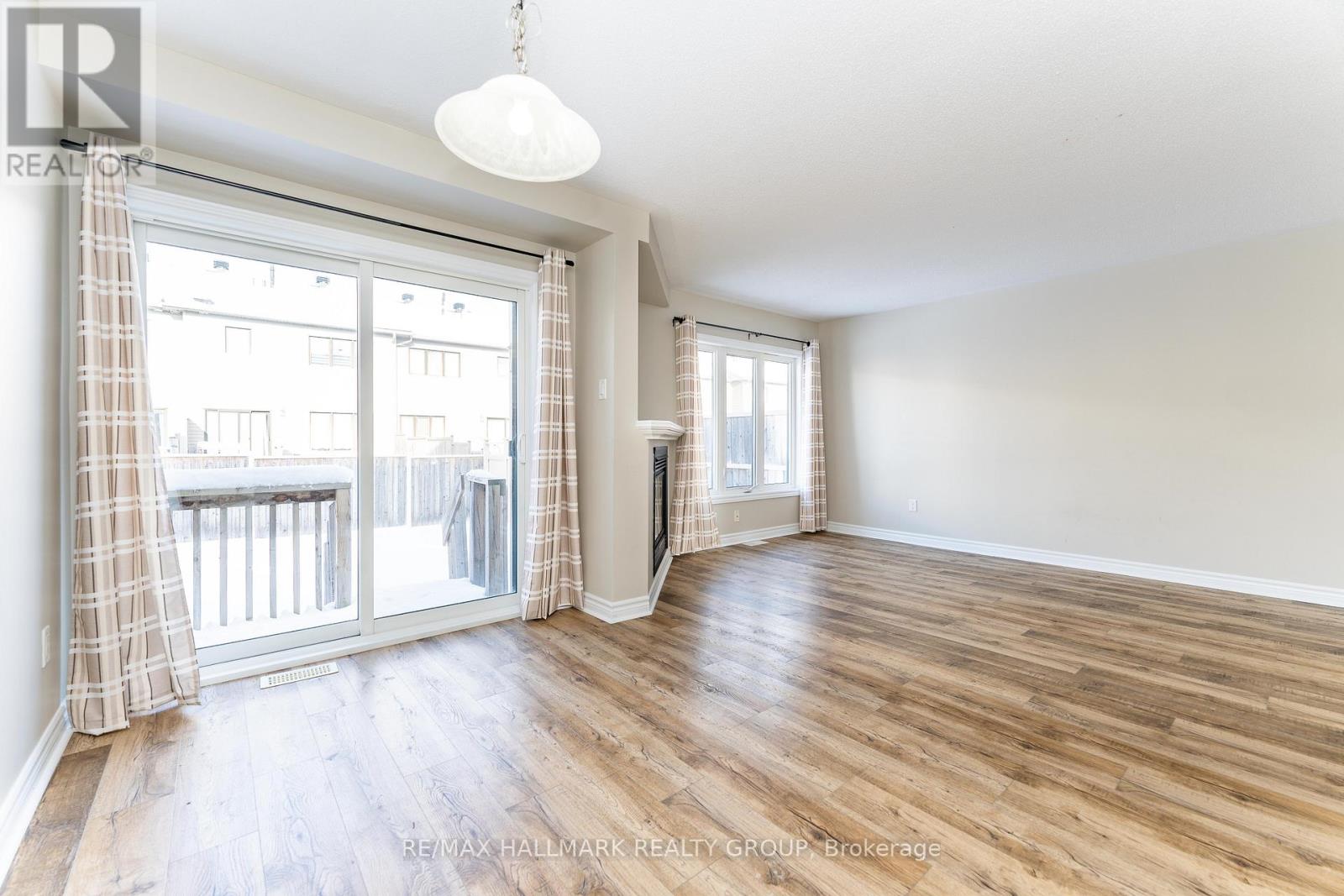 155 Calvington Avenue, Ottawa, Ontario  K2T 0H8 - Photo 12 - X13479040