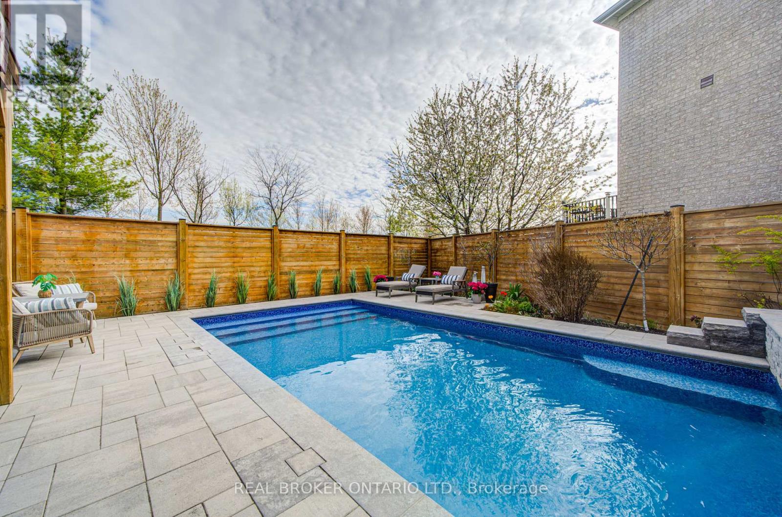 21 Mynden Way, Newmarket, Ontario  L3X 3A7 - Photo 33 - N13159768