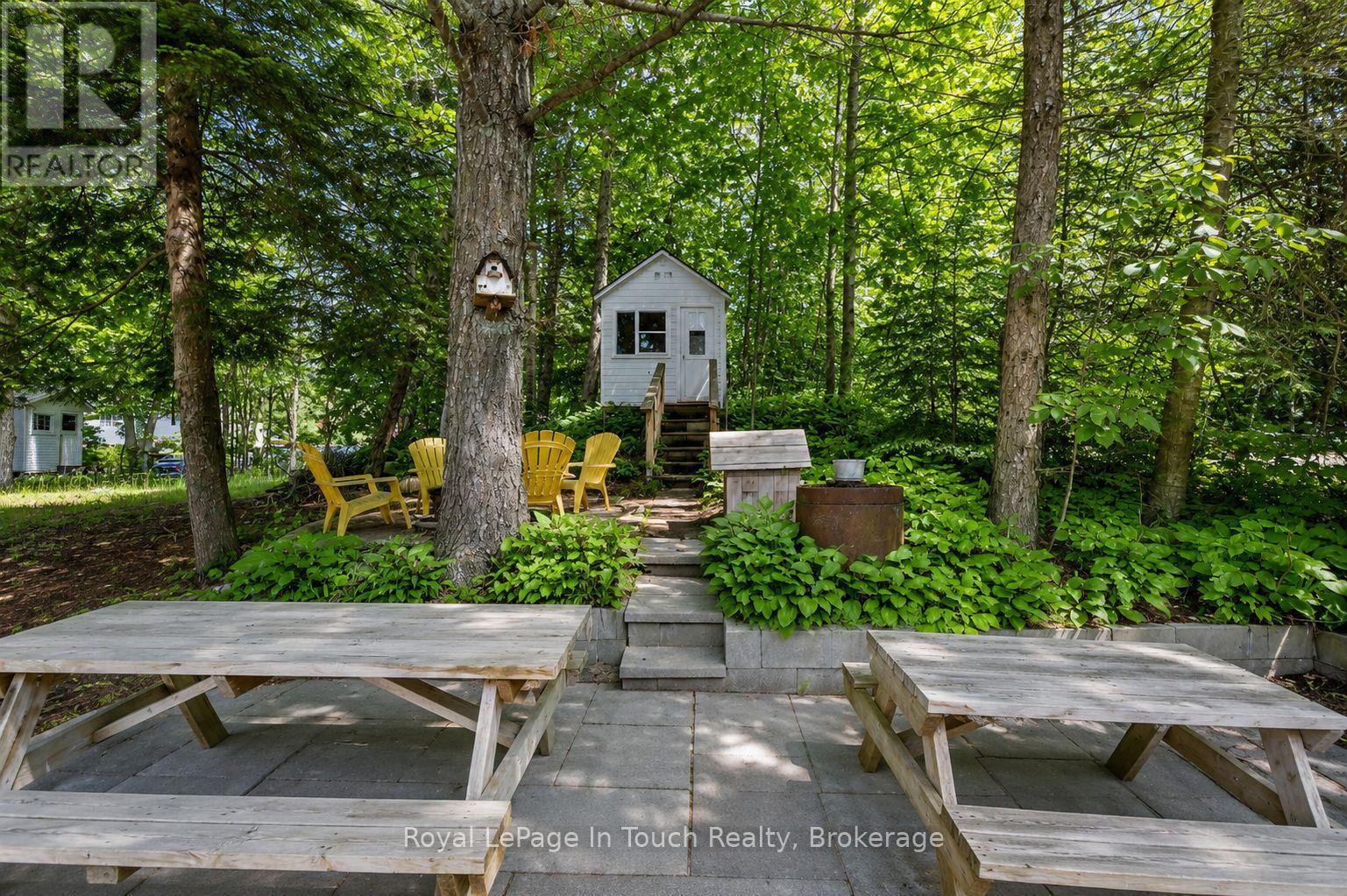 85 Tiny Beaches Road S, Tiny, Ontario  L0L 2J0 - Photo 14 - S12609798