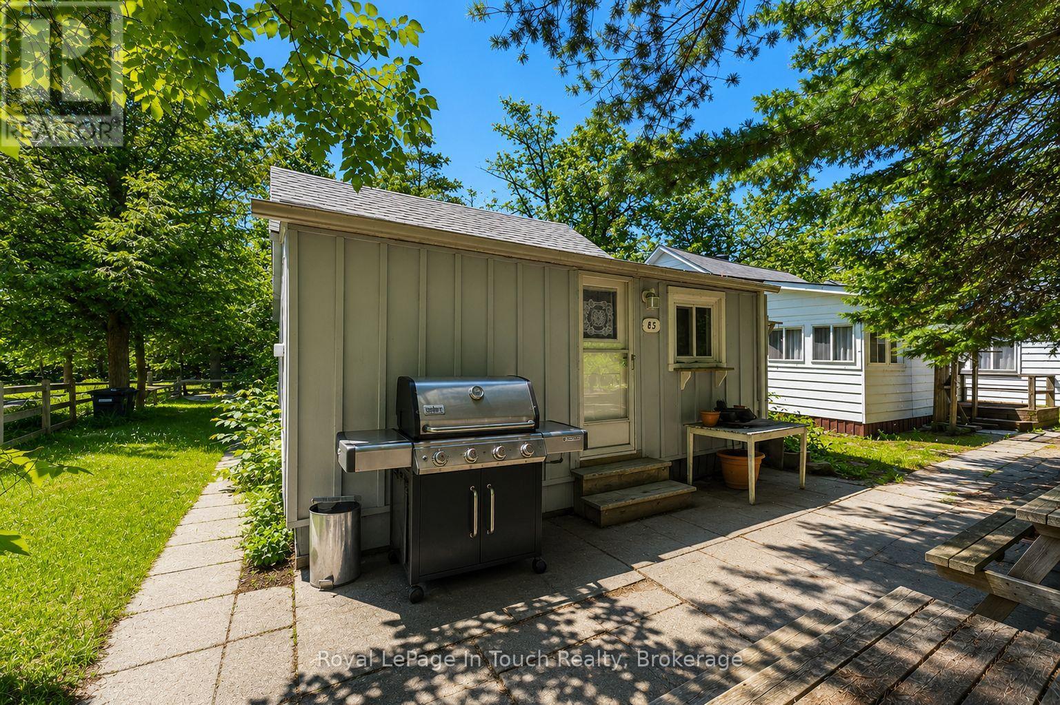 85 Tiny Beaches Road S, Tiny, Ontario  L0L 2J0 - Photo 19 - S12609798