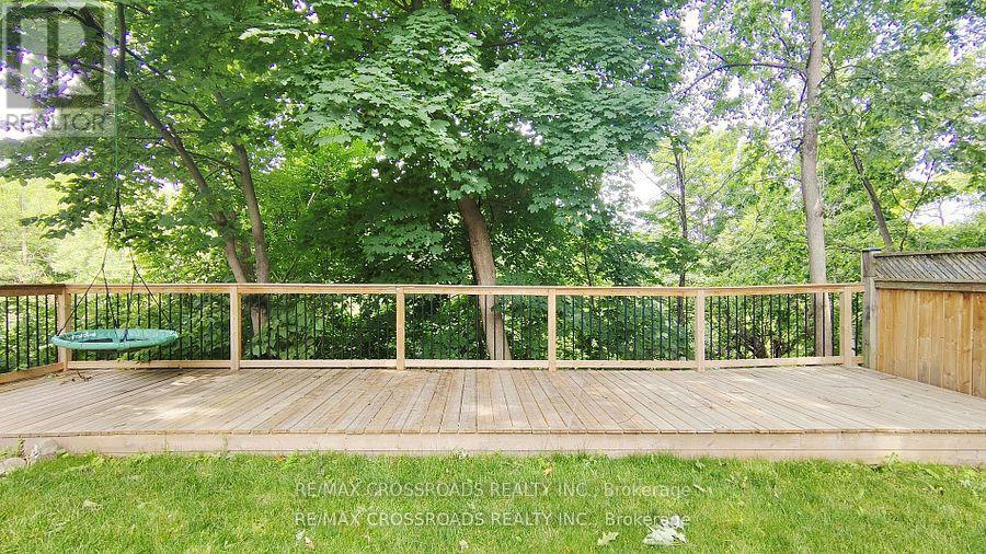 12a Delroy Drive, Toronto, Ontario  M8Y 1M7 - Photo 36 - W13478856