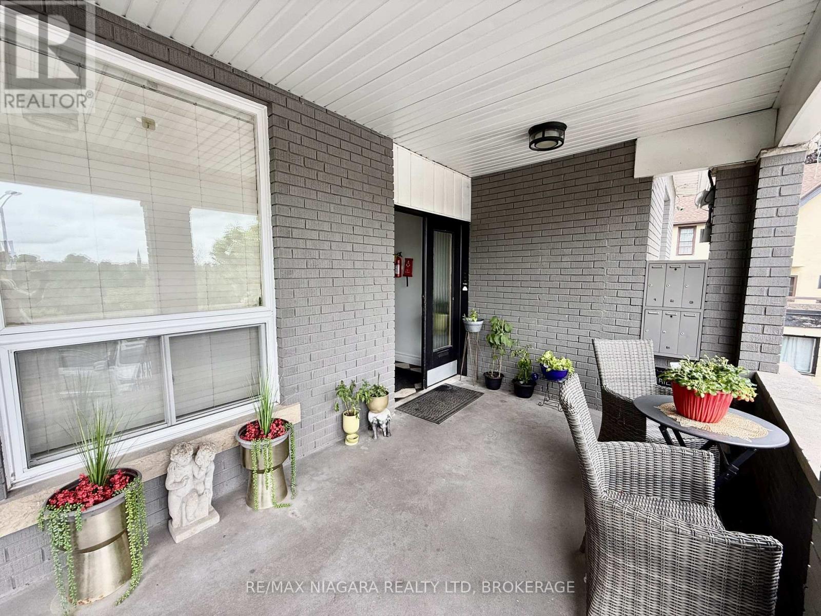 Unit 6 - 4691 River Road, Niagara Falls, Ontario  L2G 3G2 - Photo 2 - X13479046