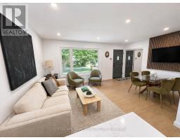 39 CAROUSEL AVENUE, Hamilton, Ontario