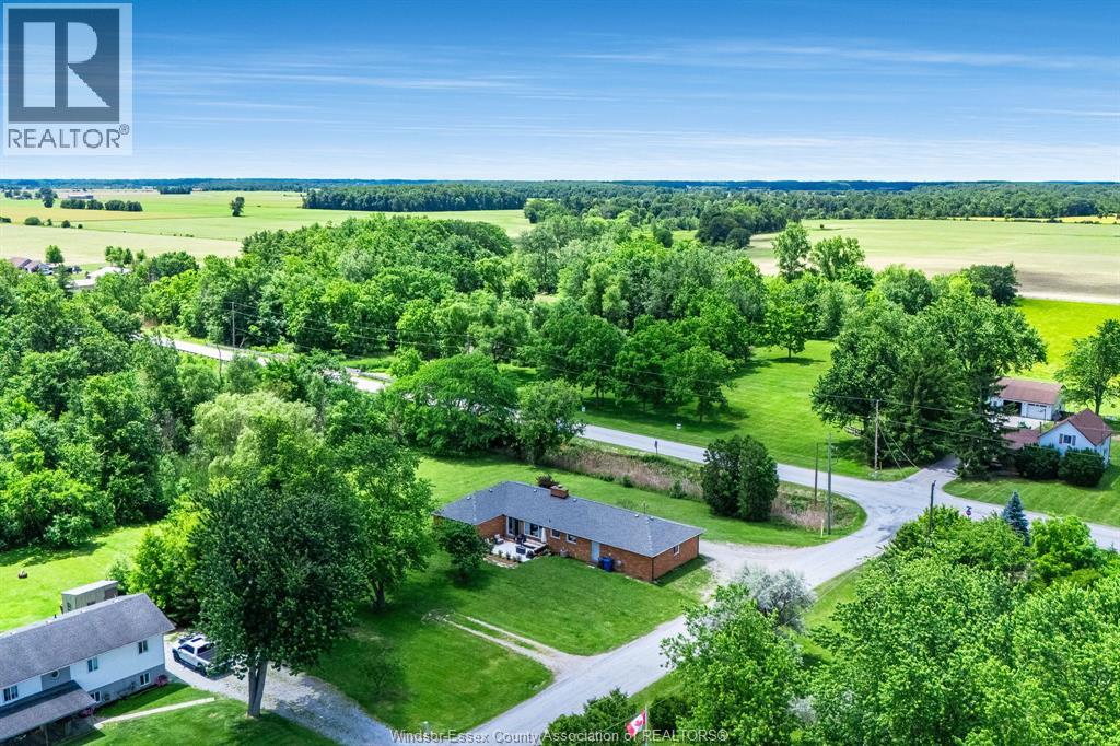 1235 Gesto Sideroad, Essex, Ontario  N8M 2X6 - Photo 48 - 26014933