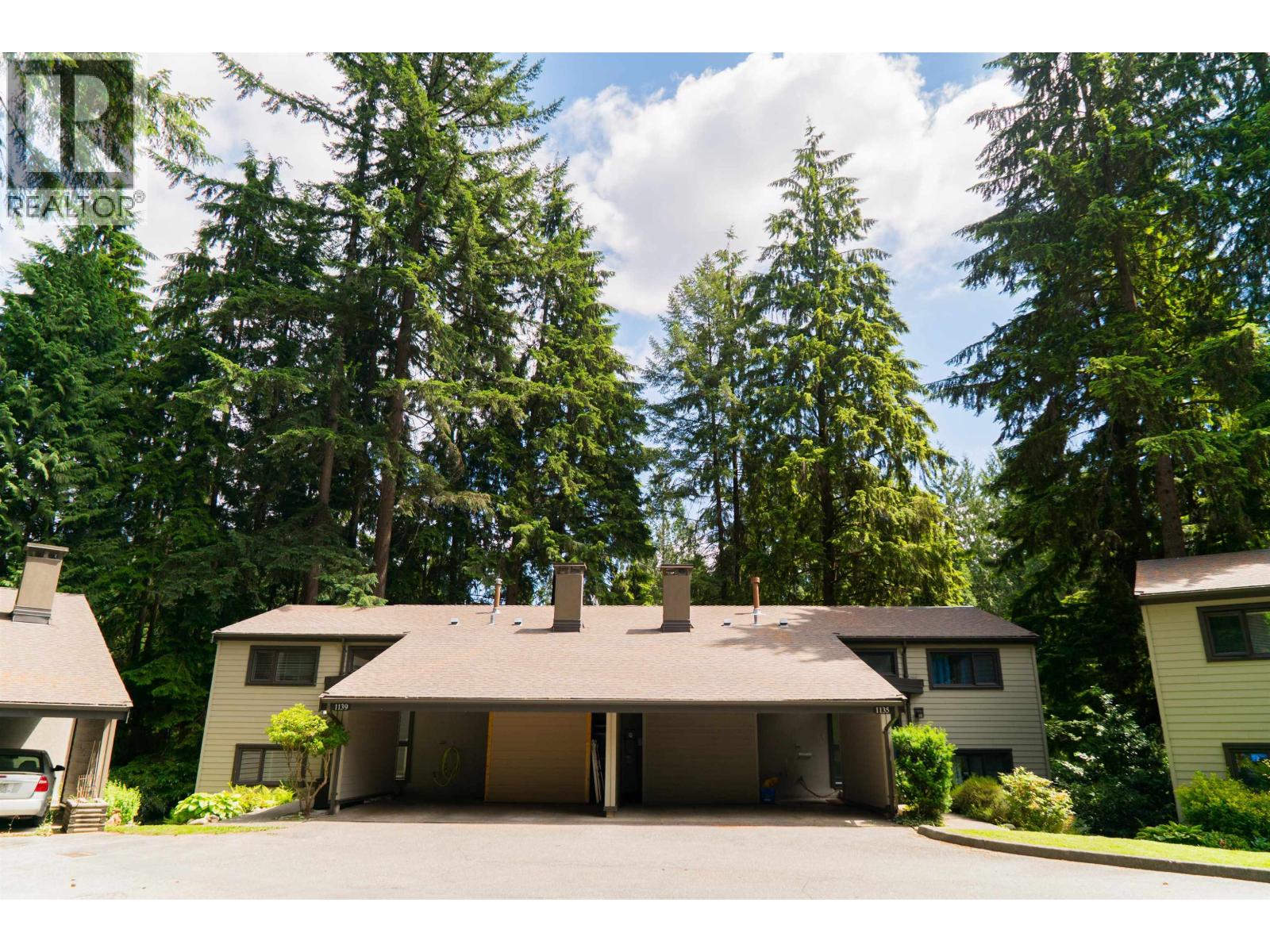 1139 Heritage Boulevard, North Vancouver, British Columbia V7J 3G8 - Photo 37 - R3138825