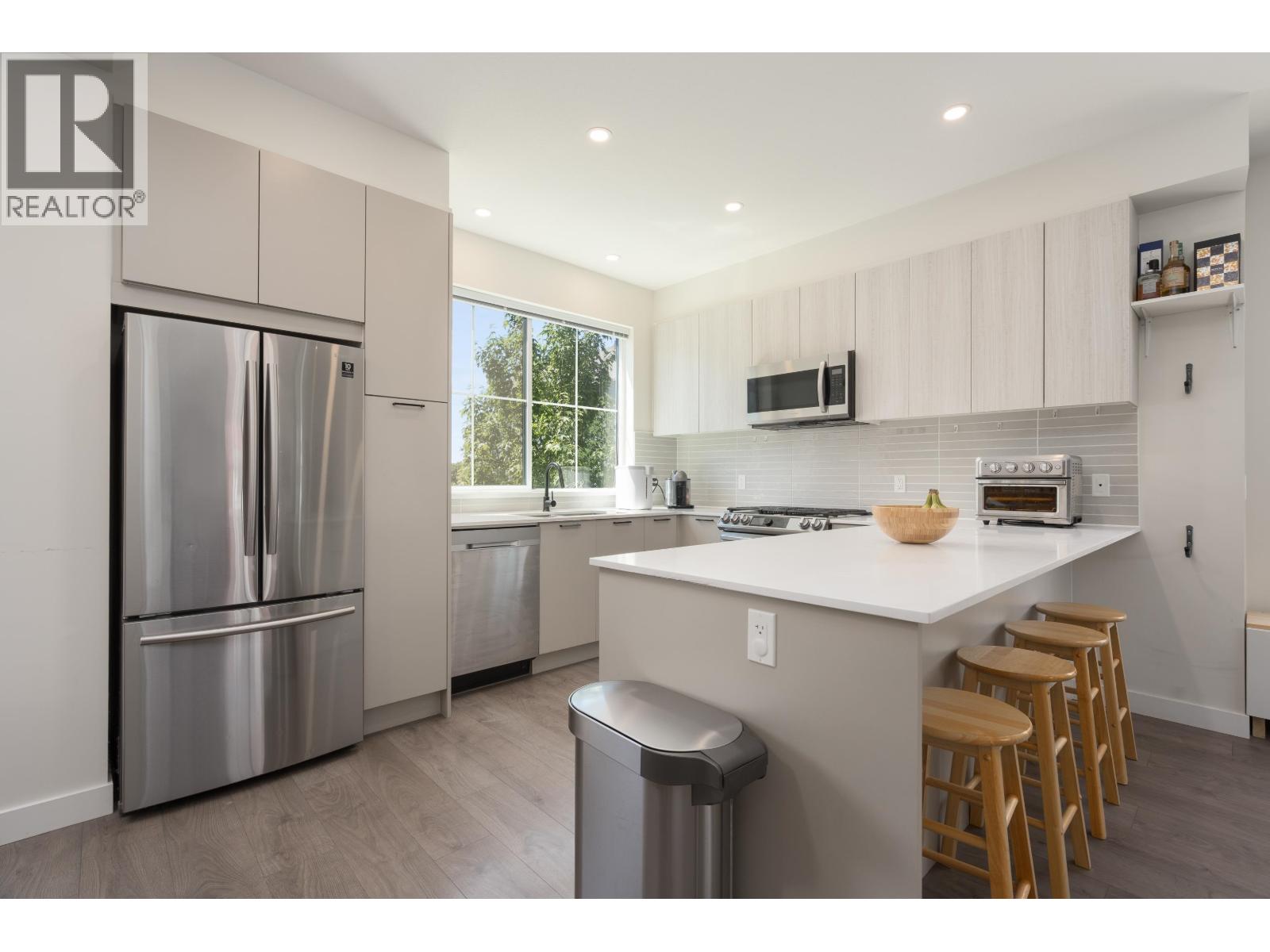 82 488 Furness Street, New Westminster, British Columbia  V3M 0M1 - Photo 2 - R3138830