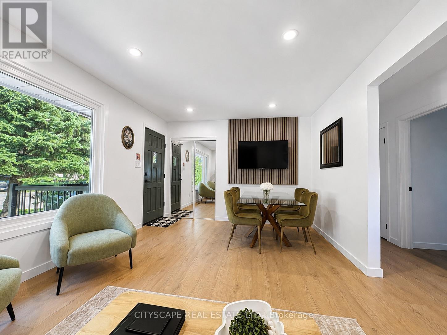 39 Carousel Avenue, Hamilton, Ontario  L9A 4L7 - Photo 6 - X13247426