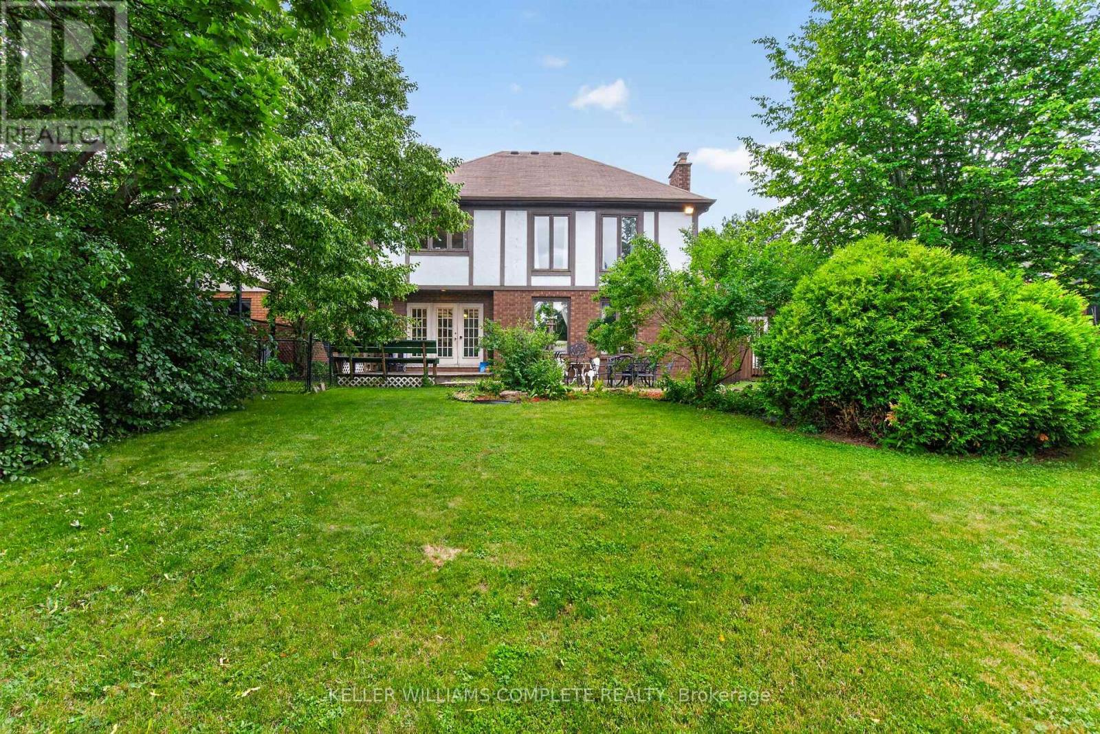 20 Tamwood Court, Hamilton, Ontario  L8J 2L2 - Photo 42 - X13478526