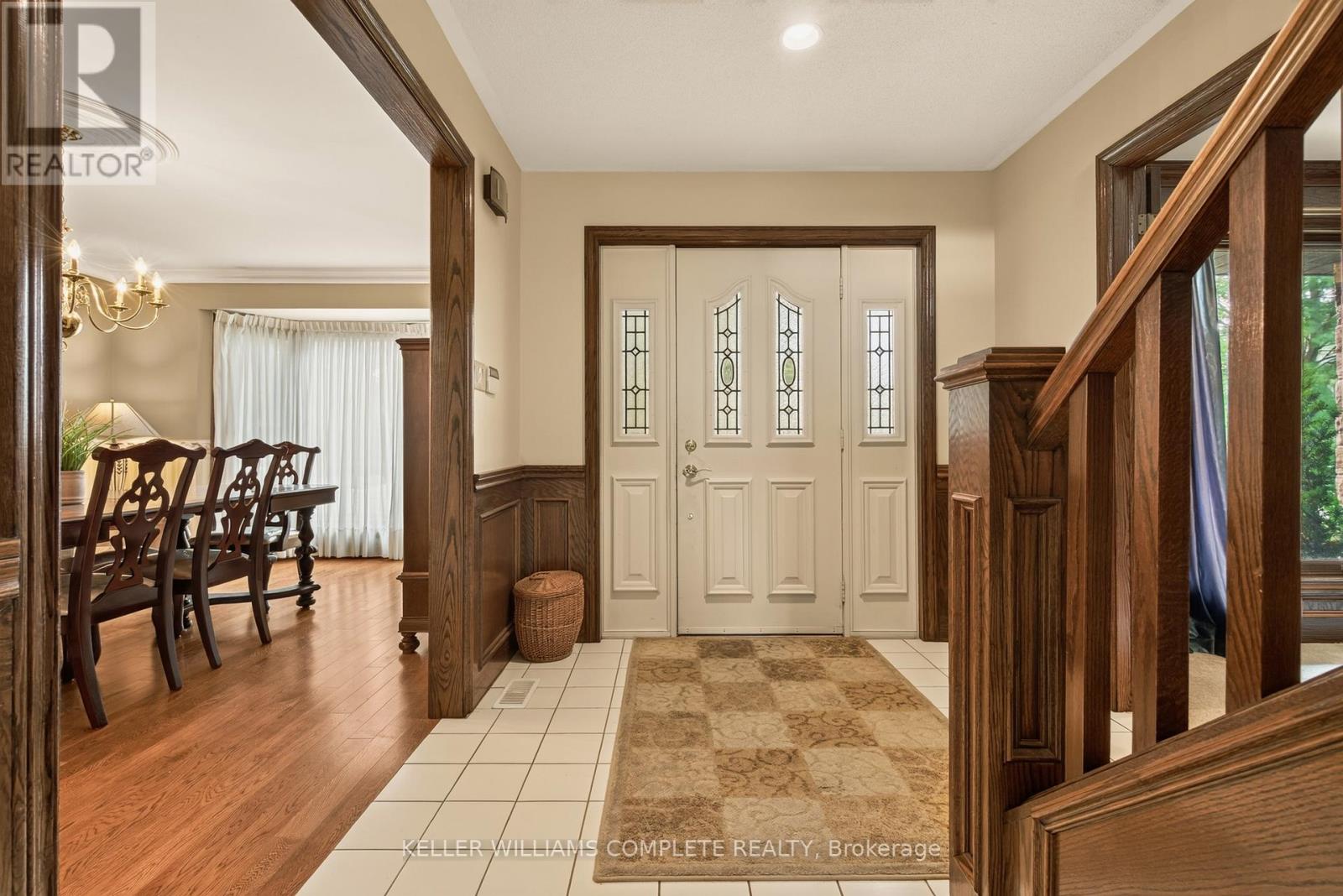 20 Tamwood Court, Hamilton, Ontario  L8J 2L2 - Photo 5 - X13478526
