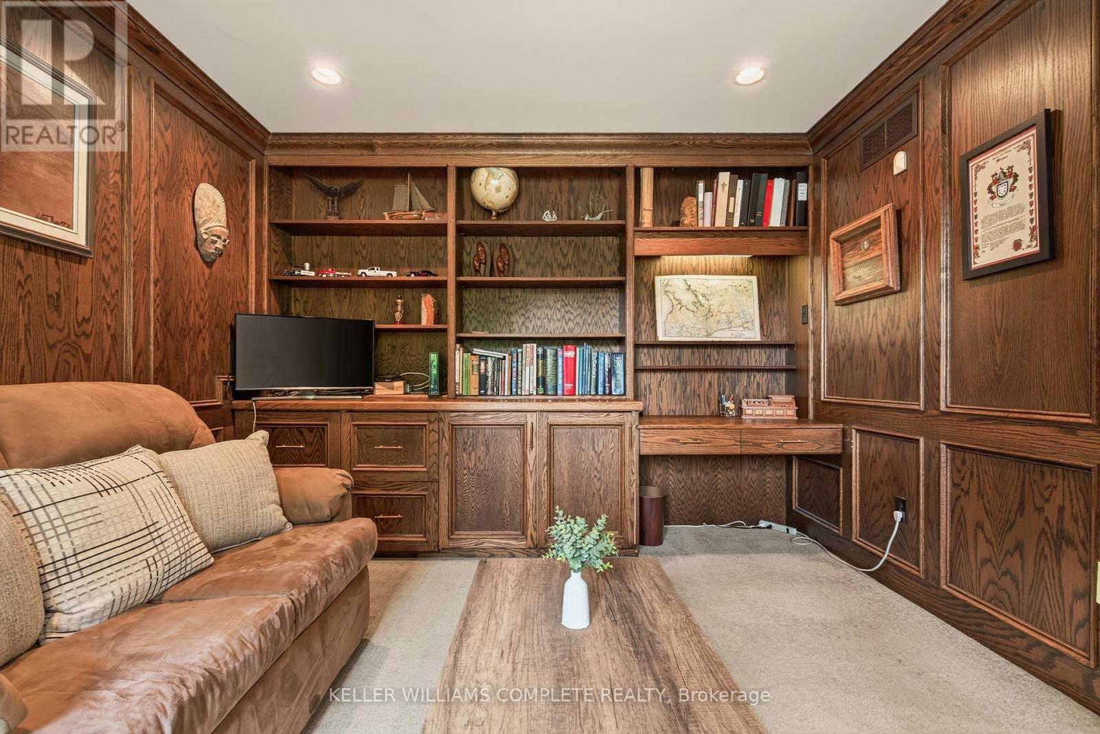 20 Tamwood Court, Hamilton, Ontario  L8J 2L2 - Photo 7 - X13478526