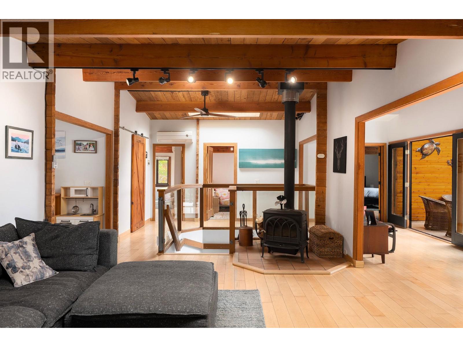 1222 Miller Road, Bowen Island, British Columbia  V0N 1G1 - Photo 17 - R3138832