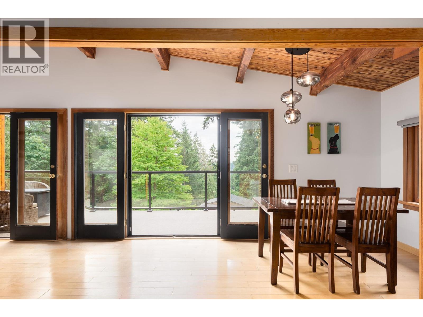 1222 Miller Road, Bowen Island, British Columbia  V0N 1G1 - Photo 3 - R3138832