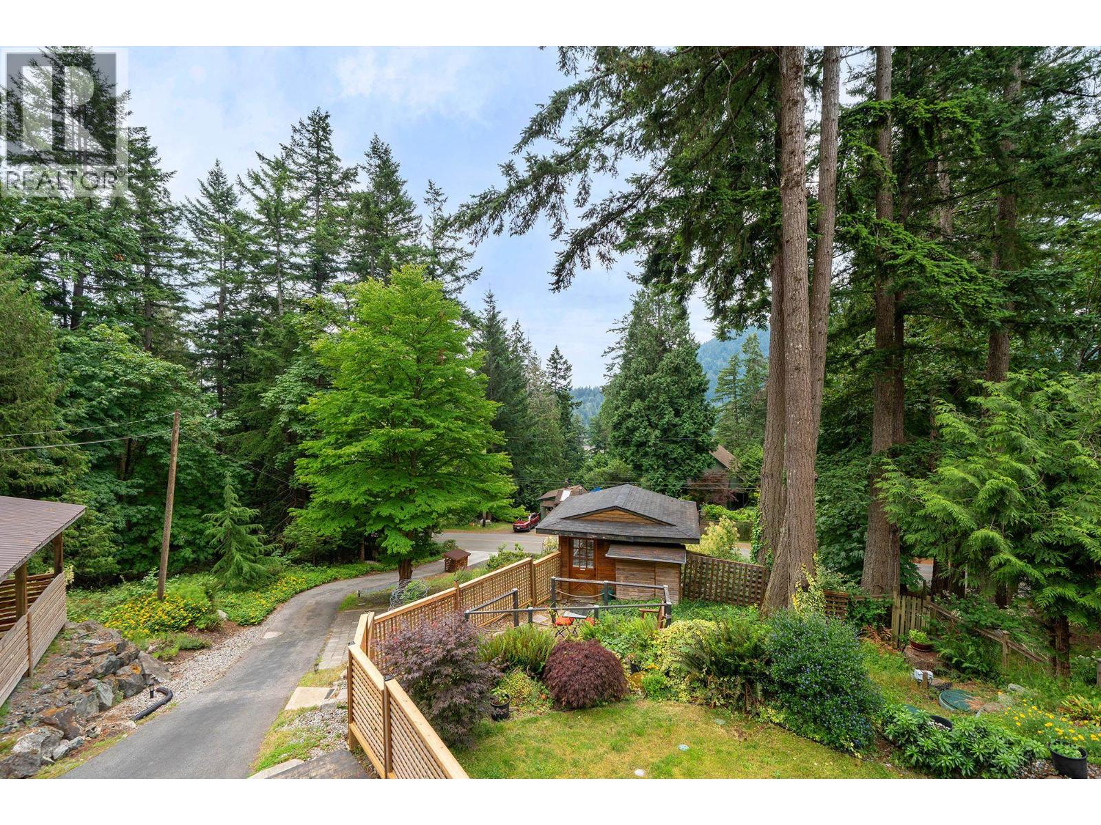 1222 Miller Road, Bowen Island, British Columbia  V0N 1G1 - Photo 5 - R3138832