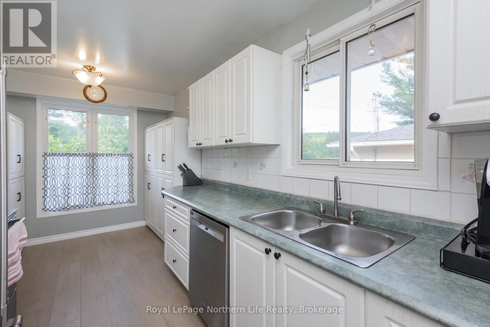 325 Gordon Drive, North Bay (Widdifield), Ontario  P1B 8V8 - Photo 11 - X13479012