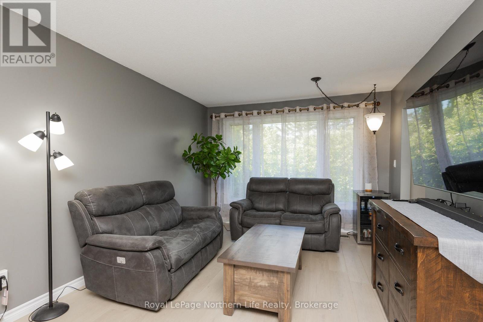 325 Gordon Drive, North Bay (Widdifield), Ontario  P1B 8V8 - Photo 5 - X13479012