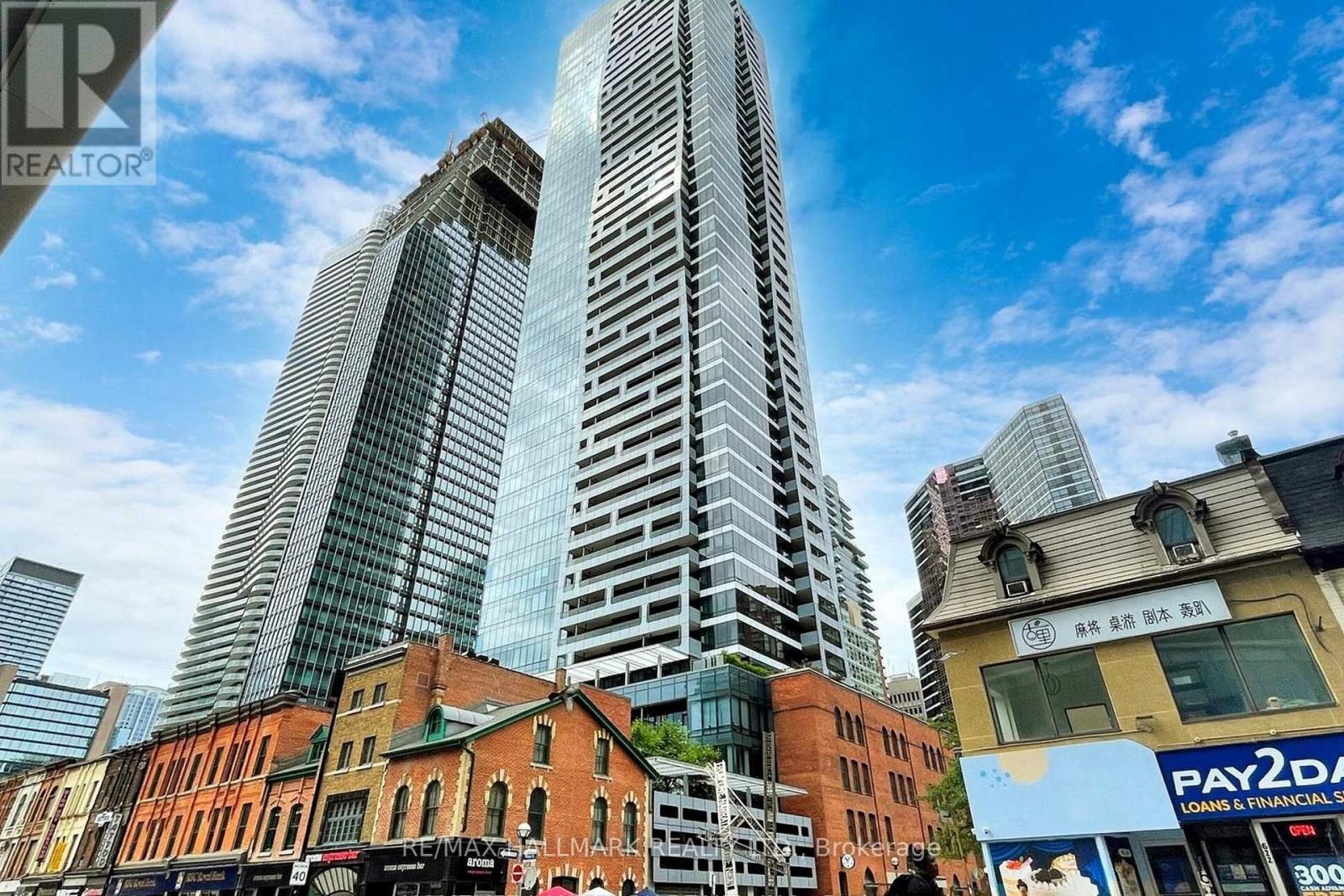 904 - 5 ST JOSEPH STREET, Toronto, Ontario