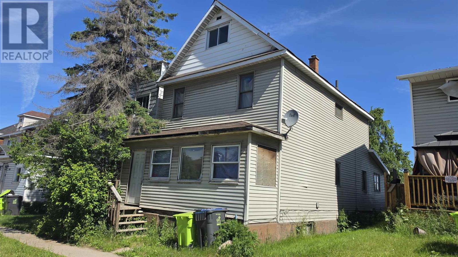 678 Albert St W, Sault Ste. Marie, Ontario  P6A 1C6 - Photo 2 - SM260169